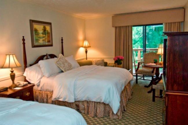 The Dillard House Hotell Eksteriør bilde